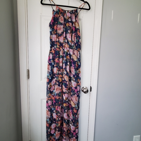 Floral Maxi Dress - Picture 11 of 11